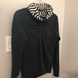 Reversible Lululemon size 4